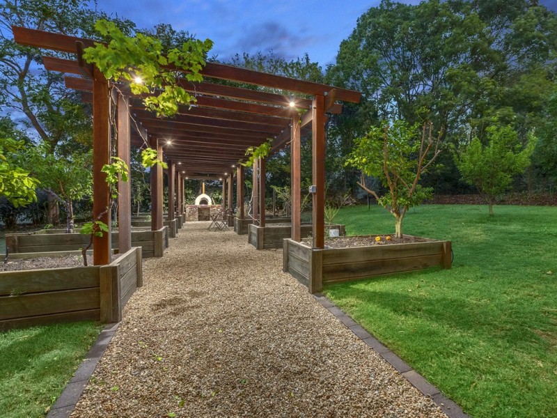 40 Tiverton Place, Bridgeman Downs QLD 4035 Ray White New Farm