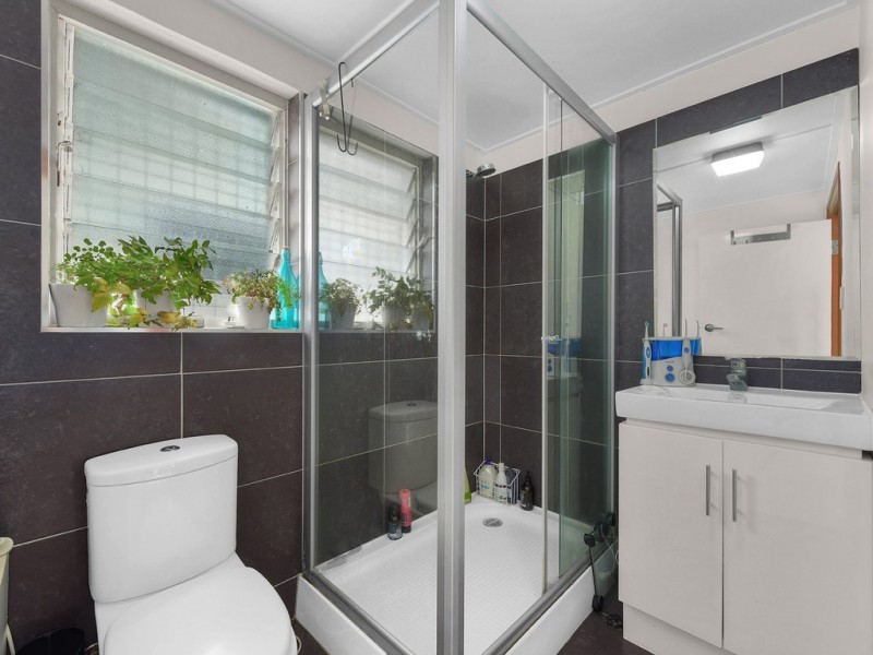 78 Victoria Terrace, Greenslopes QLD 4120