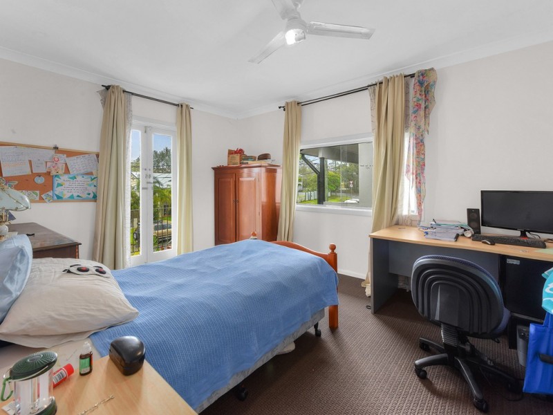 78 Victoria Terrace, Greenslopes QLD 4120