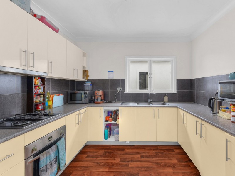 78 Victoria Terrace, Greenslopes QLD 4120