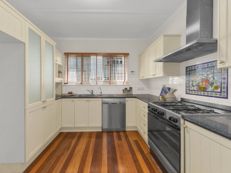 57 Moolabar Street, Morningside QLD 4170