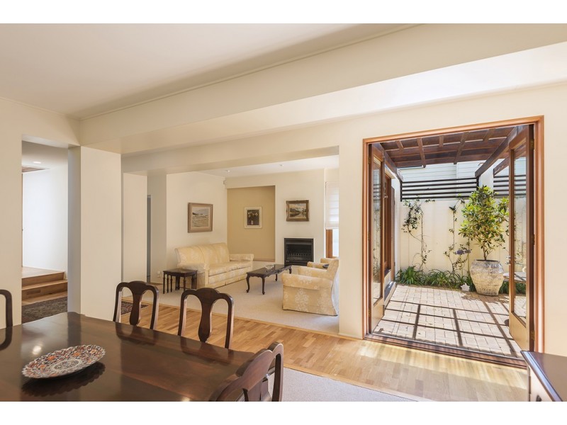 17A Rupert Terrace, Ascot QLD 4007