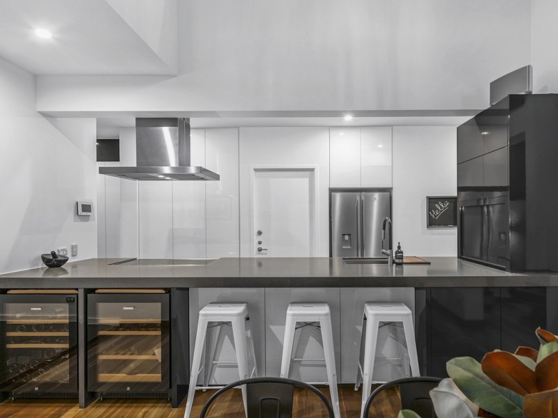 32 Small Street, Teneriffe QLD 4005