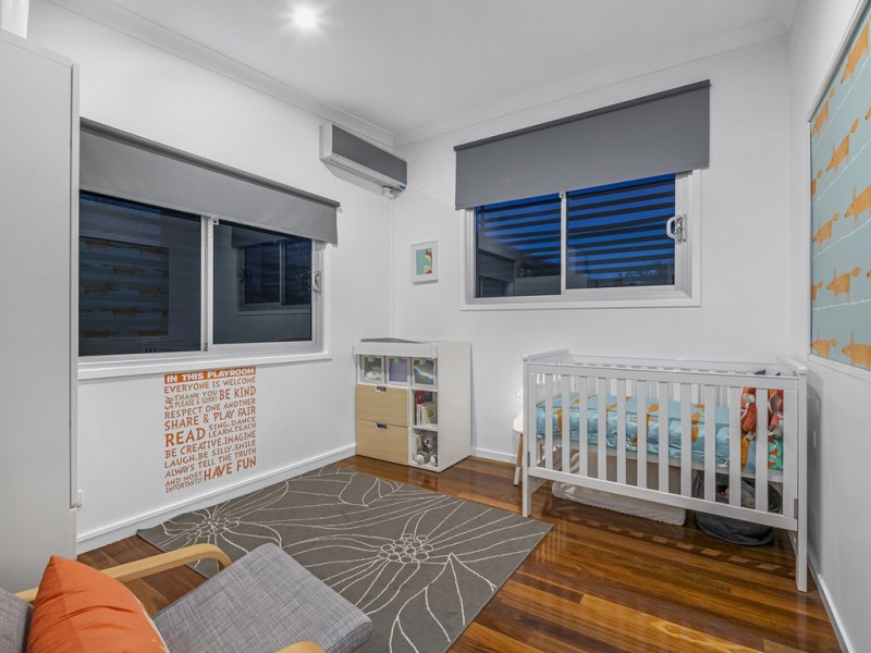 32 Small Street, Teneriffe QLD 4005