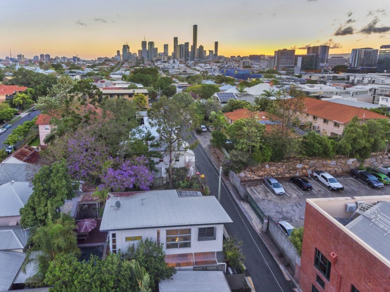 32 Small Street, Teneriffe QLD 4005