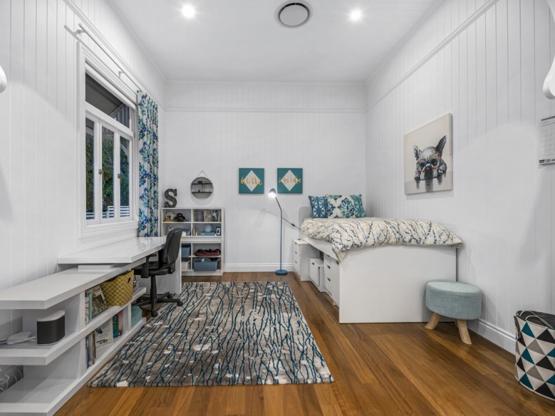 32 Queens Road, Hamilton QLD 4007