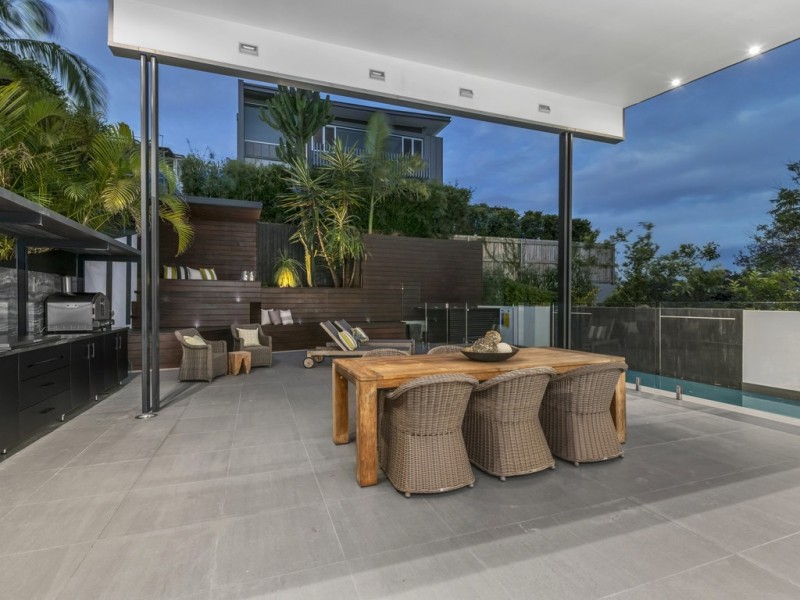 19 Plunkett Street, Paddington QLD 4064