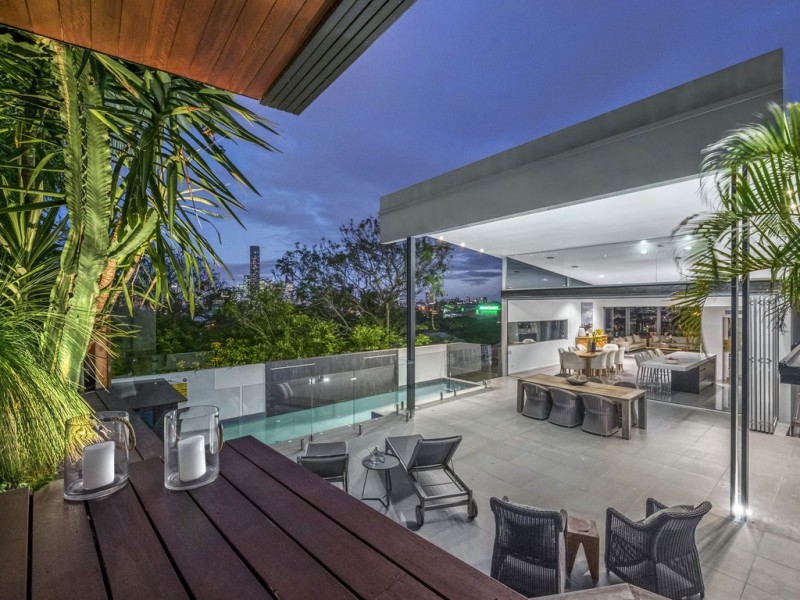 19 Plunkett Street, Paddington QLD 4064