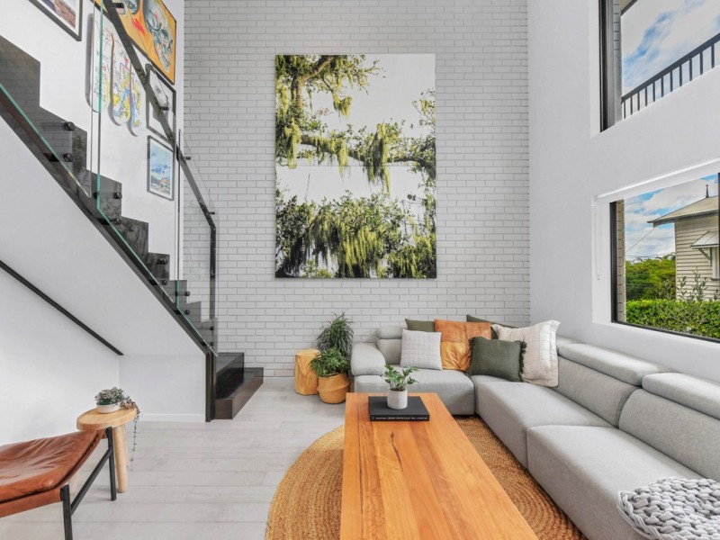 2/105 Philip Street, Hawthorne QLD 4171