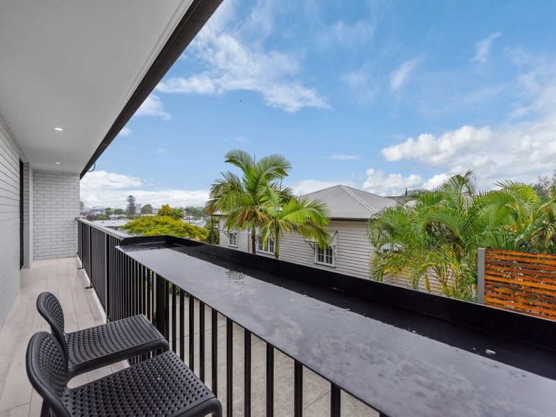 2/105 Philip Street, Hawthorne QLD 4171