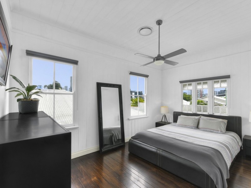 215 Arthur Street, Teneriffe QLD 4005