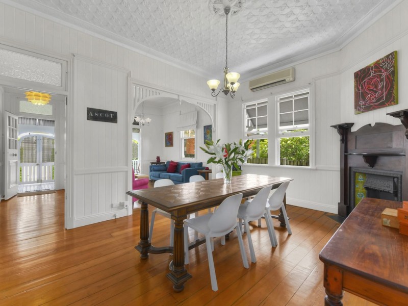 90 Adelaide Street, Clayfield QLD 4011