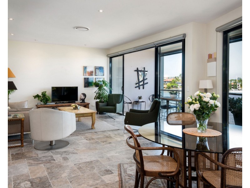 4/75 Macquarie Street, Teneriffe QLD 4005