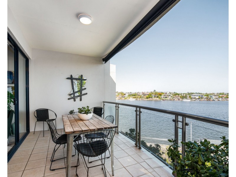 4/75 Macquarie Street, Teneriffe QLD 4005