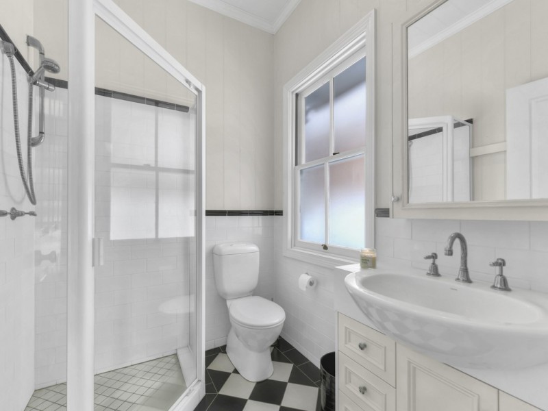 210 Arthur Street, Teneriffe QLD 4005