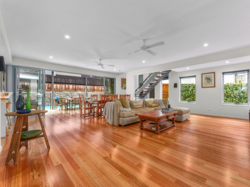 53 Lancaster Street, Coorparoo QLD 4151