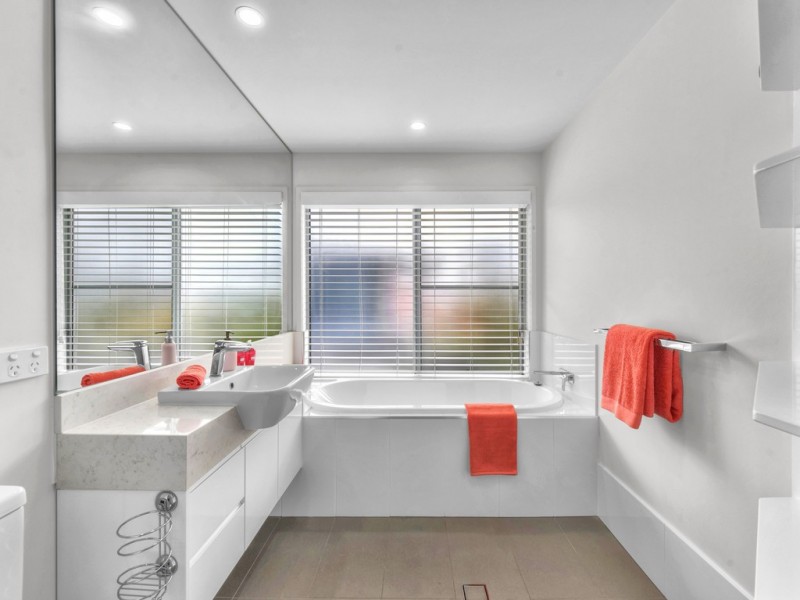 53 Lancaster Street, Coorparoo QLD 4151