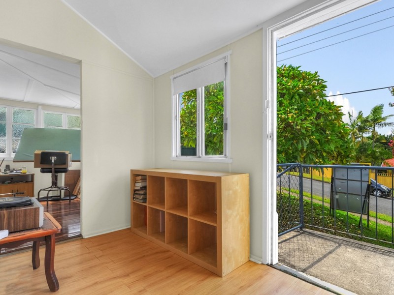 270 Oates Avenue, Holland Park QLD 4121