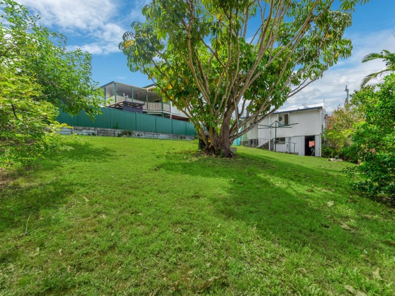 270 Oates Avenue, Holland Park QLD 4121