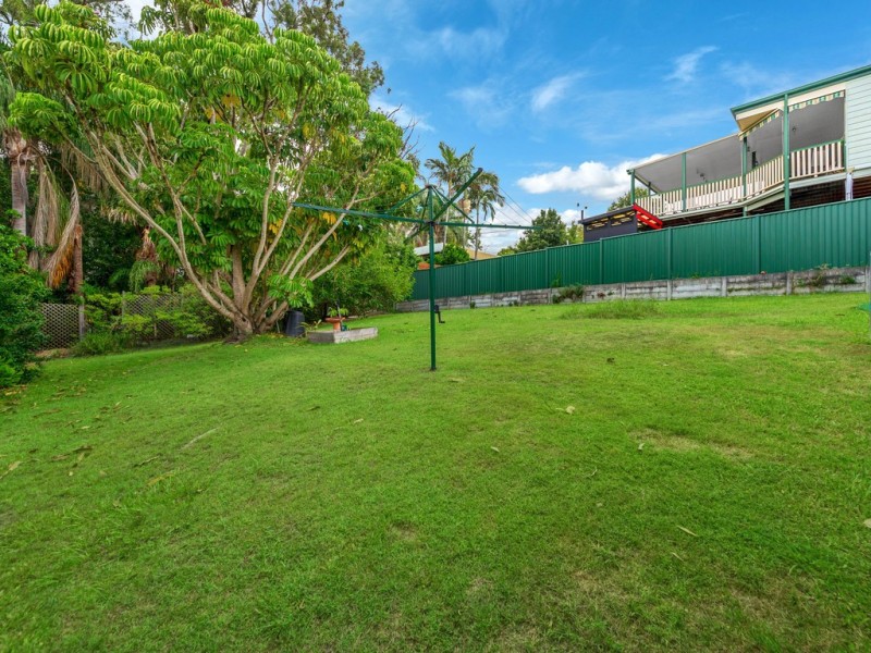 270 Oates Avenue, Holland Park QLD 4121