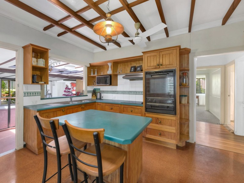 28 Dante Drive, Seven Hills QLD 4170