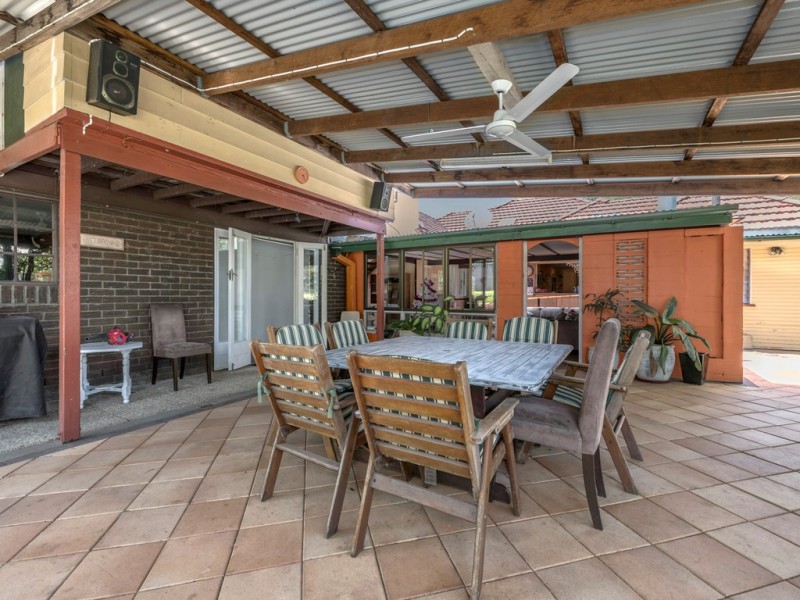 28 Dante Drive, Seven Hills QLD 4170