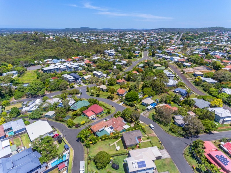 28 Dante Drive, Seven Hills QLD 4170