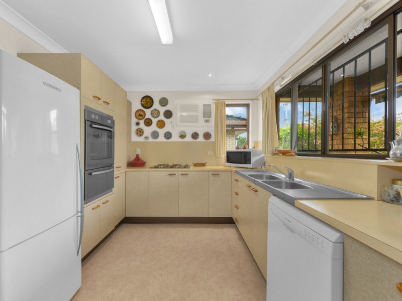 22 Drane Street, Clayfield QLD 4011