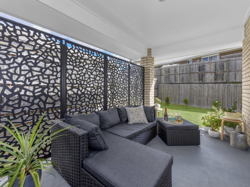 21 Valentine Circuit, Augustine Heights QLD 4300