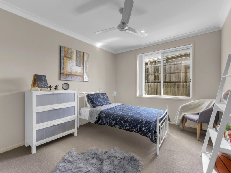 21 Valentine Circuit, Augustine Heights QLD 4300