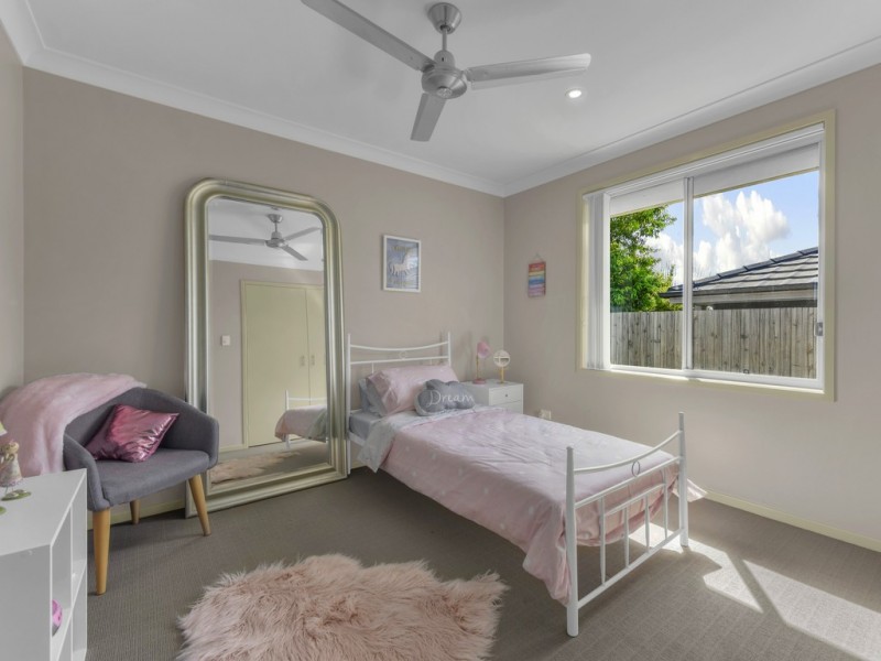 21 Valentine Circuit, Augustine Heights QLD 4300