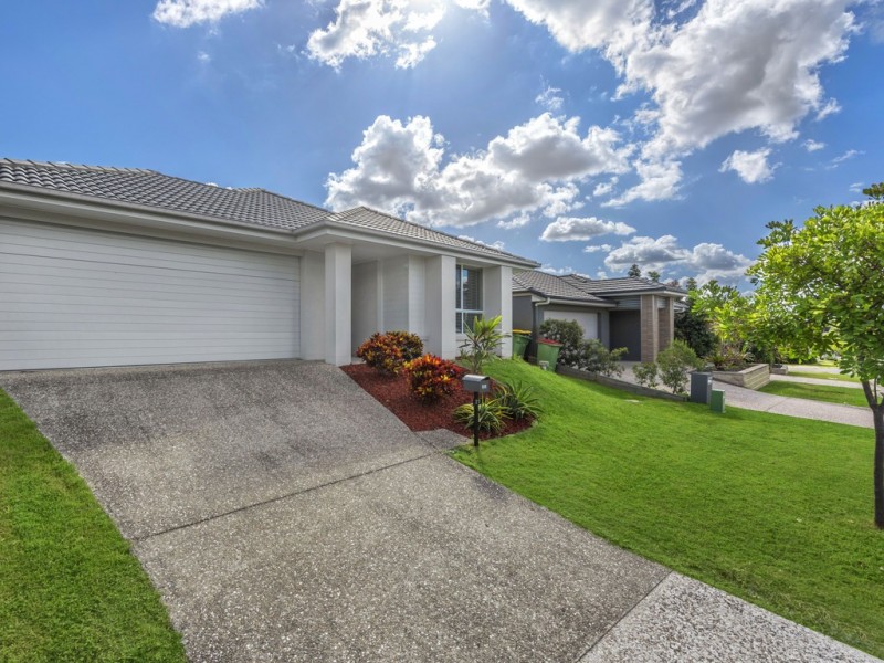 21 Valentine Circuit, Augustine Heights QLD 4300