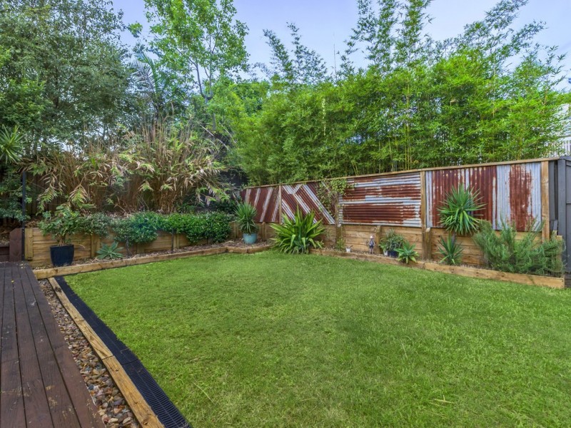 24 Rouen Road, Bardon QLD 4065