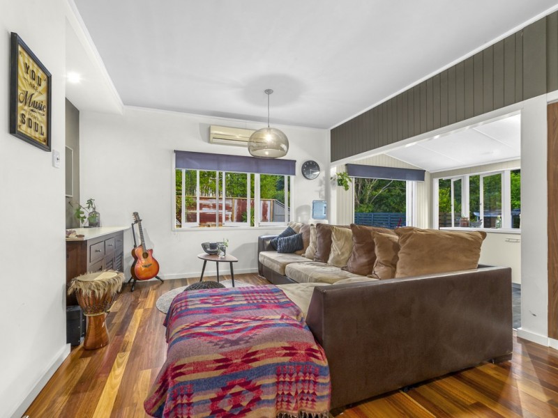 24 Rouen Road, Bardon QLD 4065