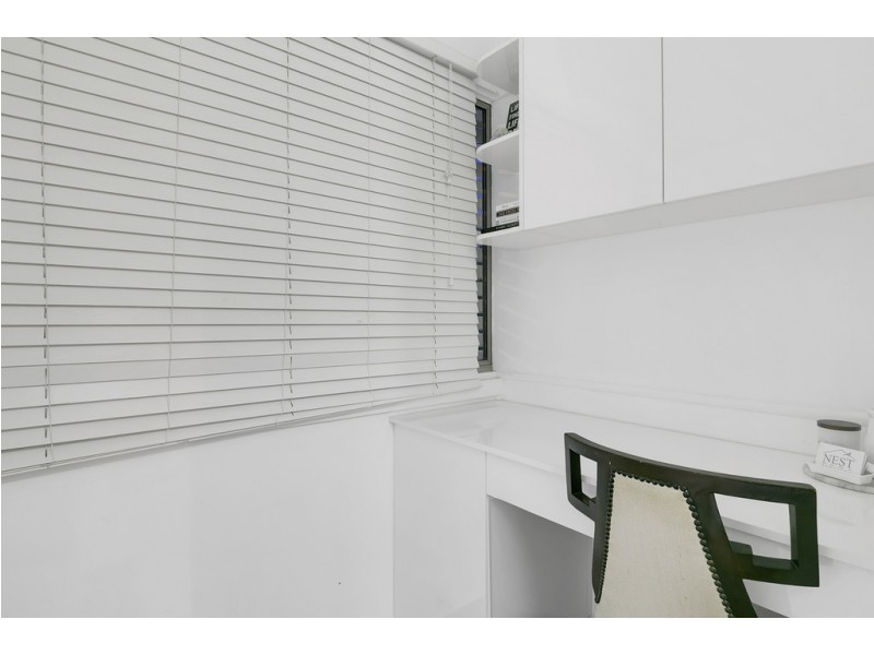 77 Grosvenor Street, Morningside QLD 4170