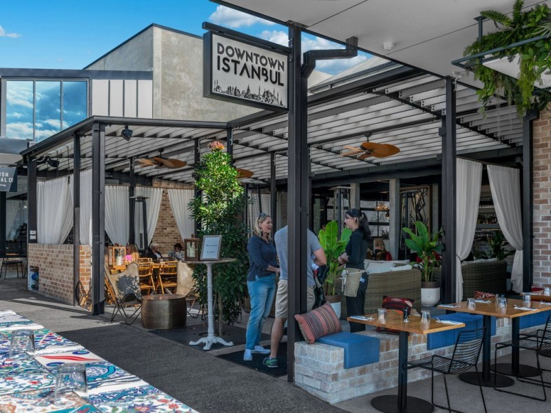 77 Grosvenor Street, Morningside QLD 4170