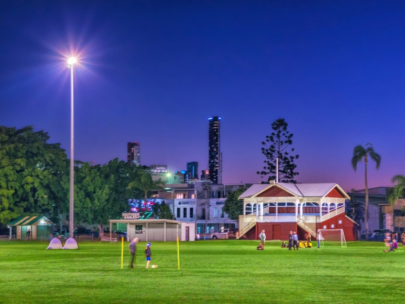 77 Grosvenor Street, Morningside QLD 4170