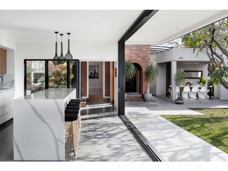 39 Liverpool Road, Clayfield QLD 4011