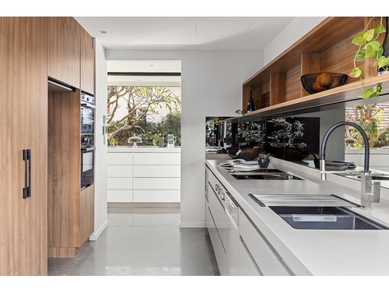 39 Liverpool Road, Clayfield QLD 4011