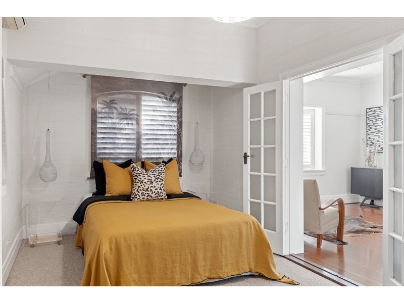 39 Liverpool Road, Clayfield QLD 4011