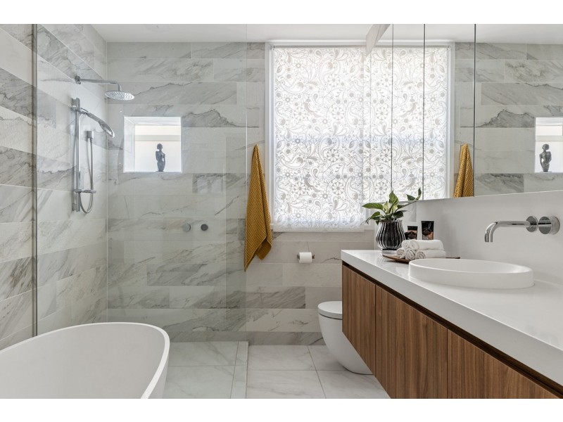 39 Liverpool Road, Clayfield QLD 4011