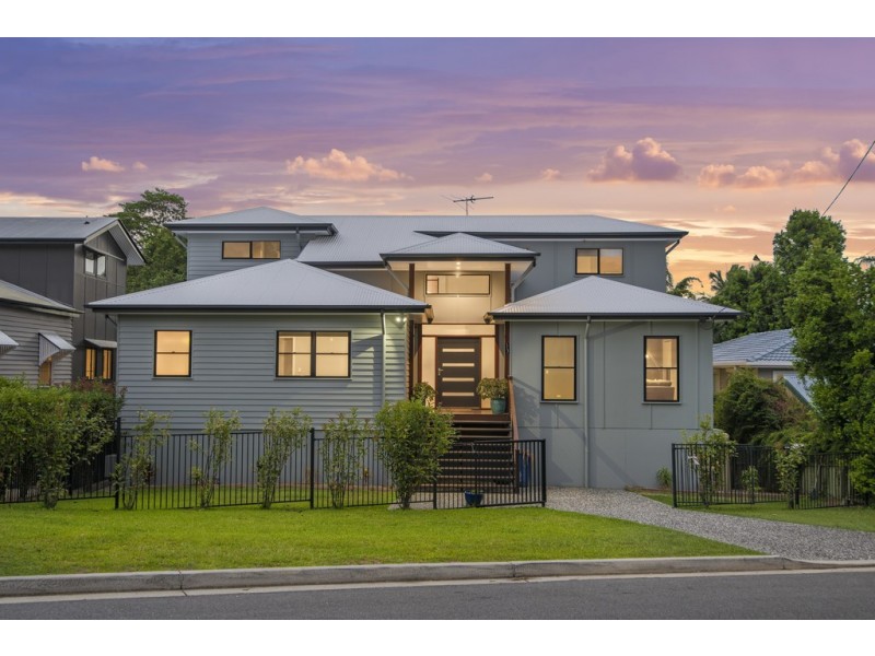 33 Bodalla Street, Norman Park QLD 4170