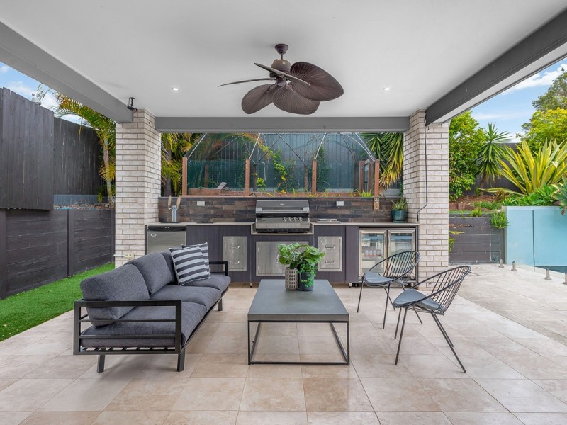 80 Porteus Drive, Seven Hills QLD 4170