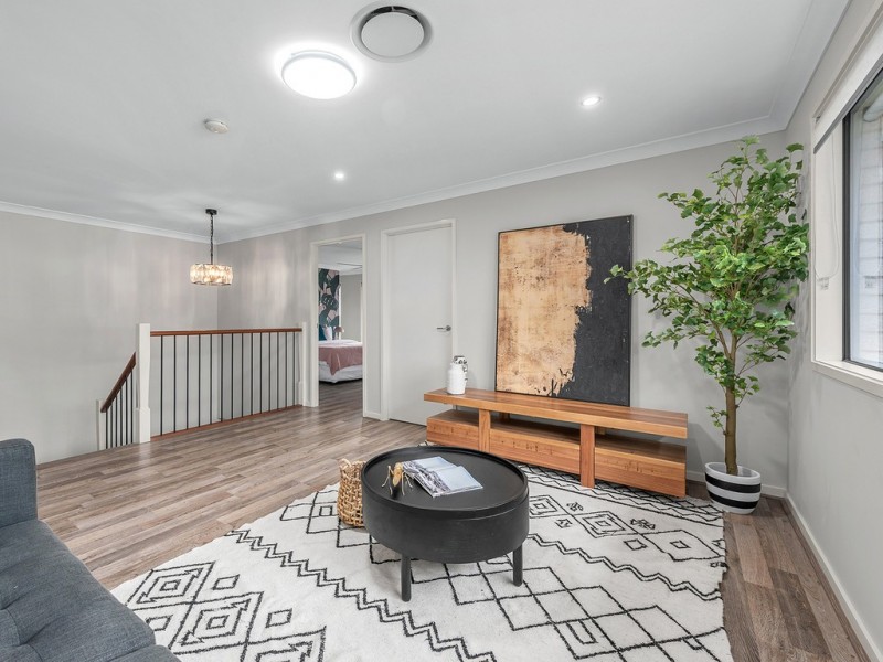 80 Porteus Drive, Seven Hills QLD 4170