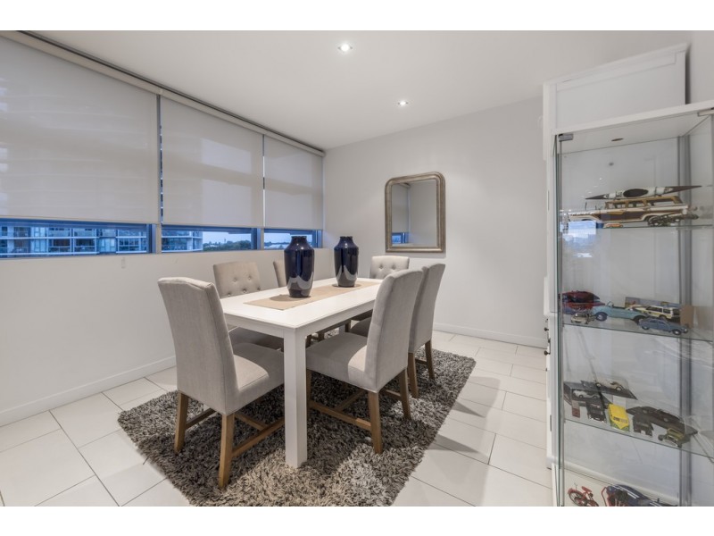 37 Harbour Road, Hamilton QLD 4007