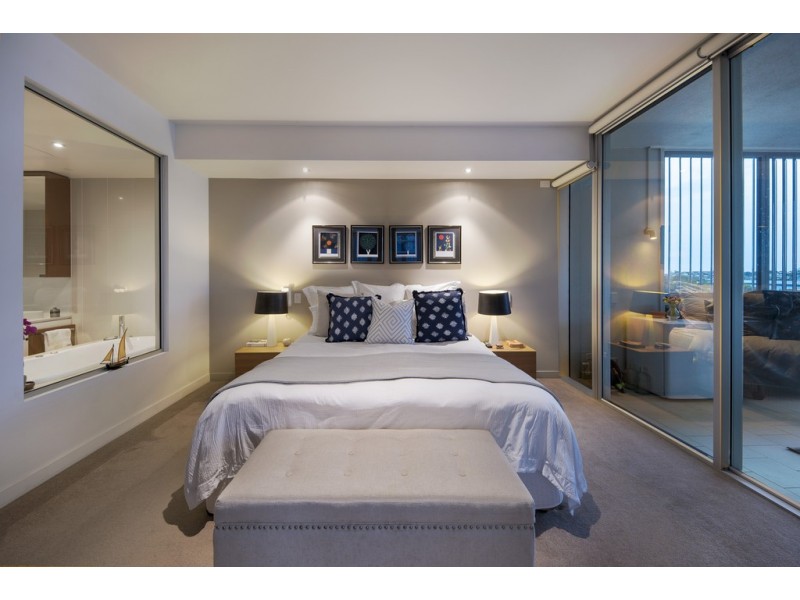 37 Harbour Road, Hamilton QLD 4007