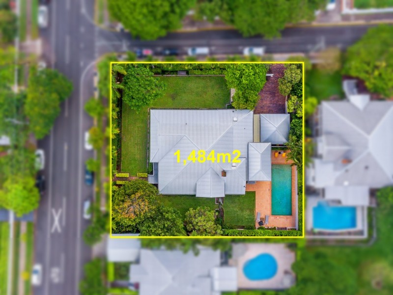 35 Bayview Terrace, Clayfield QLD 4011