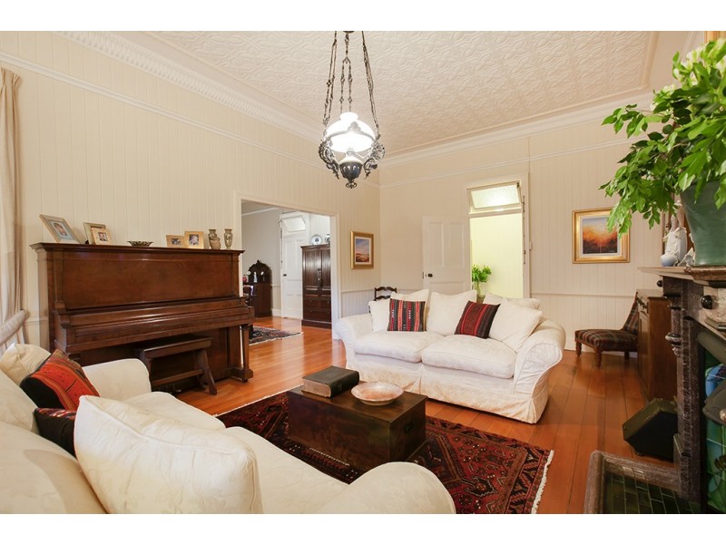 35 Bayview Terrace, Clayfield QLD 4011