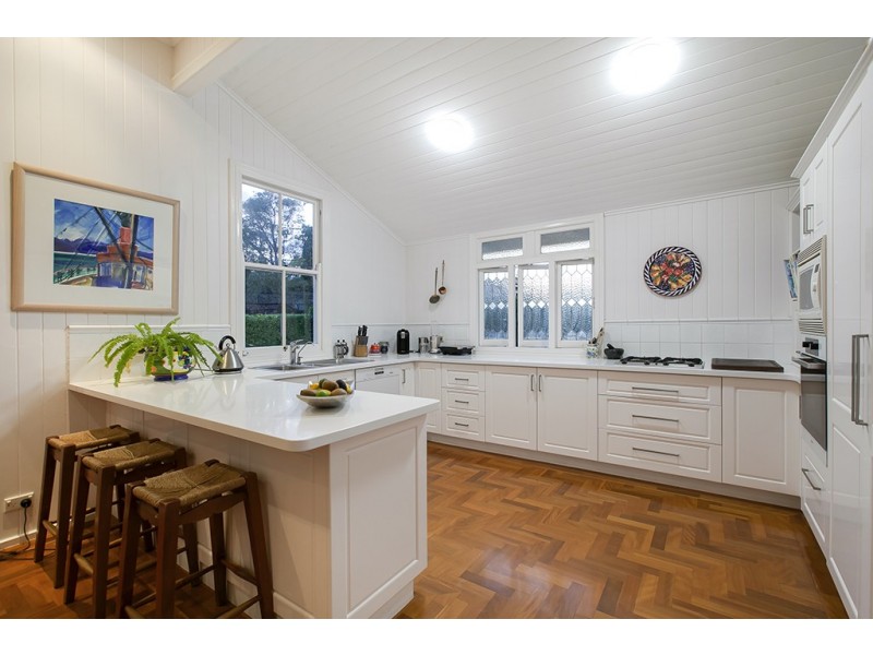 35 Bayview Terrace, Clayfield QLD 4011