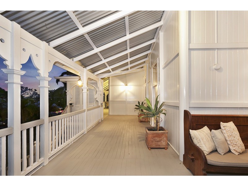 35 Bayview Terrace, Clayfield QLD 4011